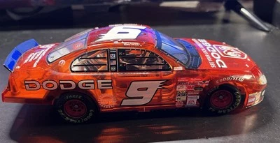 Very RARE 2003 1:24 Bill Elliott #9 Dodge Intrepid R/T Clear Edition, Only 288 - Image 1 of 4