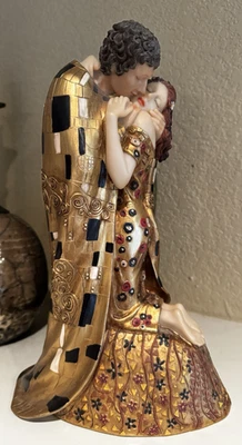 Estatuilla de resina Top Land estatua 12,5" EL BESO abrazando pareja Gustav Klimt 6 lb Foto 1 de 4
