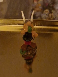 Ü-Ei Figur Asterix Obelix - Bild 1 von 1