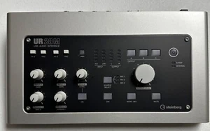 Controlador de estudio de interfaz de audio USB Steinberg UR28M tipo escritorio - Imagen 1 de 4