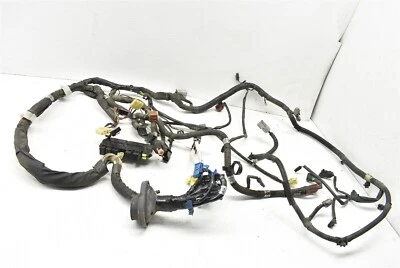 Arnés envolvente Saab 9-2x 2005-2006 motor bahía 81202FE120 OEM 05-06  Foto 1 de 4