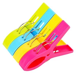 4 Pack Beach Towel Clips Chair Clips Towel Holder ,Plastic Clothes Pegs Hanging - Picture 1 of 7