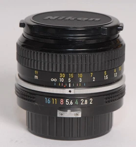 Montaje Nikon 2.0/50mm Pre Ai 50mm F/2.0 Pre Ai - Imagen 1 de 7