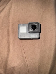 GoPro Hero5 12MP Black - Action Camcorder  + Viel Zubehör!  - Bild 1 von 4