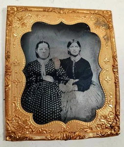 Farbfoto 2 Mädchen Schwestern posiert hübsches Bild um 1800  - Bild 1 von 3