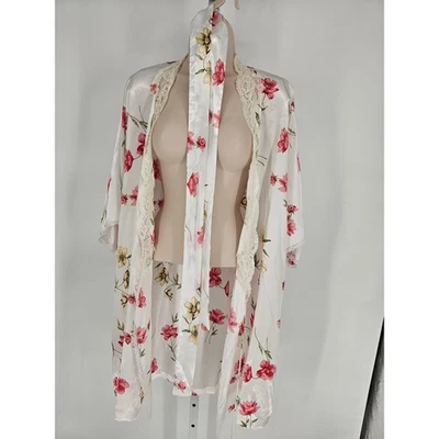 Bata Barbizon vintage de los años 90 blanca satinada hasta la rodilla rosa floral Foto 1 de 4