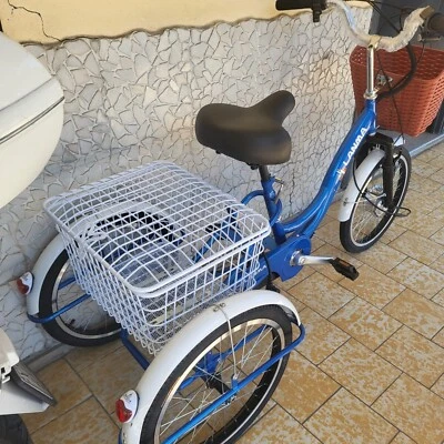 bicicletta elettrica blu a tre ruote con 3 velocità  - Immagine 1 di 4
