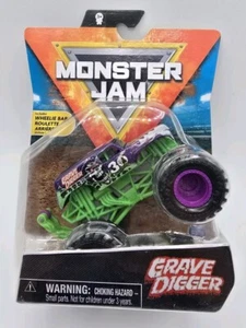 SPIN MASTER Monster Jam GRAVE DIGGER 30th Anniv Series 16 NEW Monster Truck - Picture 1 of 15