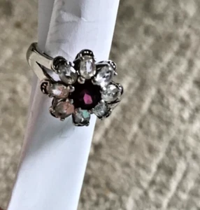 Flower shape clear quartz stones SS & center stone rich raspberry garnet ring 7 - Picture 1 of 6