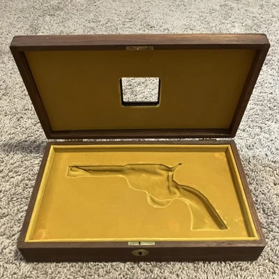 VTG COLT SAA Factory Wooden Gold Felt Presentation Case For 4 3/4" Barrel - Image 1 of 4