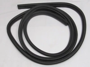 SUNFIRE CAVALIER 2DR COUPE PASSENGER DOOR WEATHERSTRIP RUBBER SEAL OEM  03- 05 - Picture 1 of 5