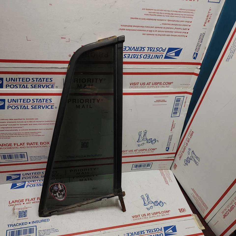 95 Isuzu Rodeo Honda Passport 1995 esquina trasera derecha ventana panel cuarto panel Foto 1 de 4