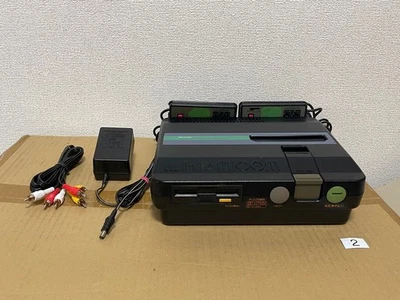 Sistema de consola SHARP Twin Famicom AN-505BK negro [cinturón mantenido reemplazado] Foto 1 de 4