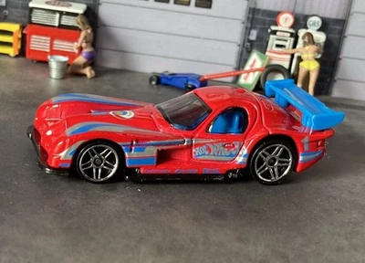 2001 Hot Wheels Mainline/Collector #206 PANOZ GTR-1 Red w/Chrome Pr5 Sp Wheels - Image 1 of 4