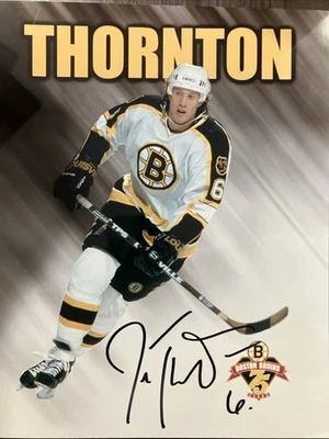 Foto autografiada de Joe Thornton de los Boston Bruins Foto 1 de 2