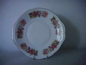 Colclough - Wayside - Cake / Sandwich Plate - Picture 1 of 1