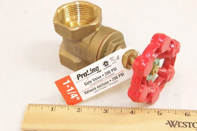 B&K Pro 1 1/4" Gate Valve 100-406NL 200 PSI WOG Lead Free Threaded NEW Old Stock - Image 1 of 4