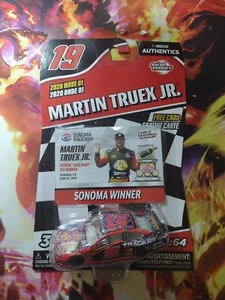 NASCAR Authentics 2020 Wave 1 Martin Truex JR #19 versión de carreras 1/64 Sonoma difícil de encontrar - Imagen 1 de 4