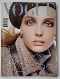 Vogue Italia No.663 Nov 2005 - Picture 1 of 24