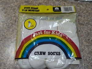 Vintage Crew Socks Baby 0-12 MONTHS CREW SOCKS 80s Made In USA - Picture 1 of 2