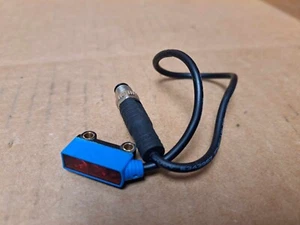 Sick Photoelectric Sensor Part No. WTV2S-2F3120 - Picture 1 of 6