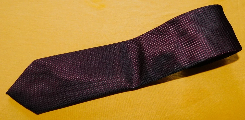 MEN'S EXPRESS BROWN/RED DOTS MOTIF ALL POLYESTER SLIM TIE - DESIGNER TIES. - Image 1 of 3