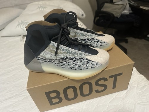 Adidas Yeezy Qntm Basket Uomo Nero Grigio Bianco Sneakers Scarpe da Ginnastica