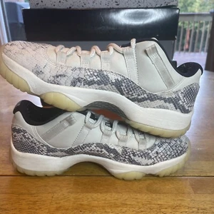 Size 8.5 - Jordan 11 Retro Low Light Bone Snakeskin 2019 Clean AF No Box - Picture 1 of 5
