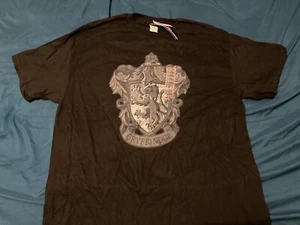 Harry Potter Gryffindor Crest T Shirt XL - Picture 1 of 1
