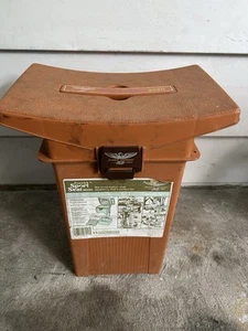 Fenwick Woodstream Sport Seat 9050 Brown Fishing Tackle Box Bait Cooler Boat - Picture 1 of 18