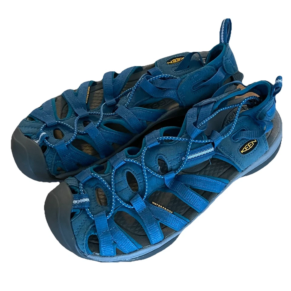 Sandálias femininas Keen Whisper tamanho 10 azul fumaça peixe caminhada água biqueira fechada sapatos - Imagem 1 de 4