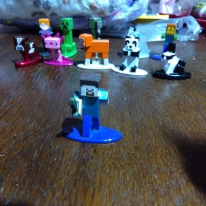 Minecraft Figuren Metall  Steve - Gold Sword - Bild 1 von 4