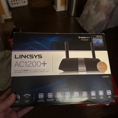 Linksys EA6350 867 Mbps 4 Port 300 Mbps Wireless Router - Image 1 of 2