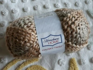 Herrschner Home Chunky Twist Acrylic Opal 4.5 Oz 139 Yds Bulky Gold Khaki - Picture 1 of 3