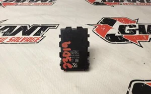 17 18 TOYOTA COROLLA NETWORK GATEWAY CONTROL MODULE 89100-02040 - Foto 1 di 8