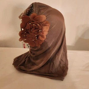 girl hijab - Picture 1 of 8