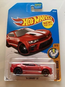 2016 Hot Wheels Muscle Mania '16 Camaro SS #129 Red - Picture 1 of 3