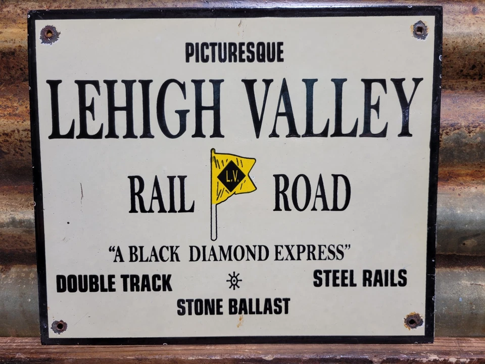 VINTAGE LEHIGH VALLEY RAILROAD PORCELAIN SIGN OLD PENNSYLVANIA TRAIN TRACK RAIL - Image 1 of 4