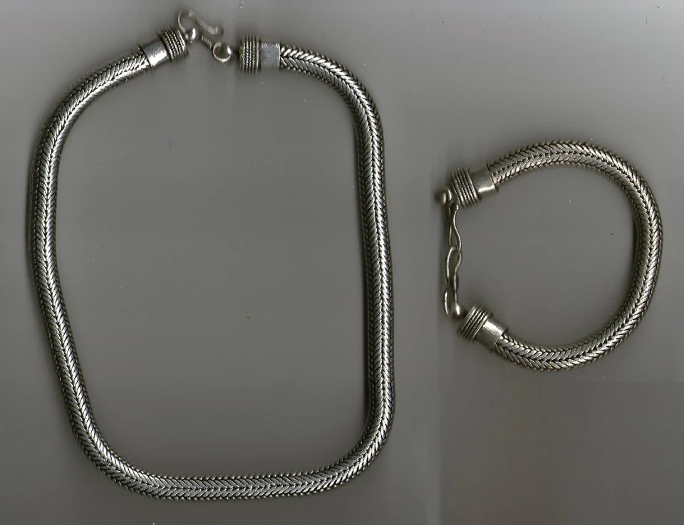  collana bagno argento indiano 220 gr piu bracciale 100 gr snake necklace 51 CM - Immagine 1 di 1