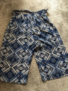 Damen Cropped Schlaghose Größe 12 - Bild 1 von 2
