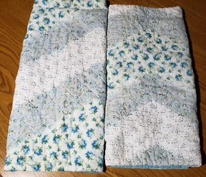 Betsey Johnson Blue / White Shabby Chic Quilted Pillow Shams Set of 2 - Picture 1 of 10