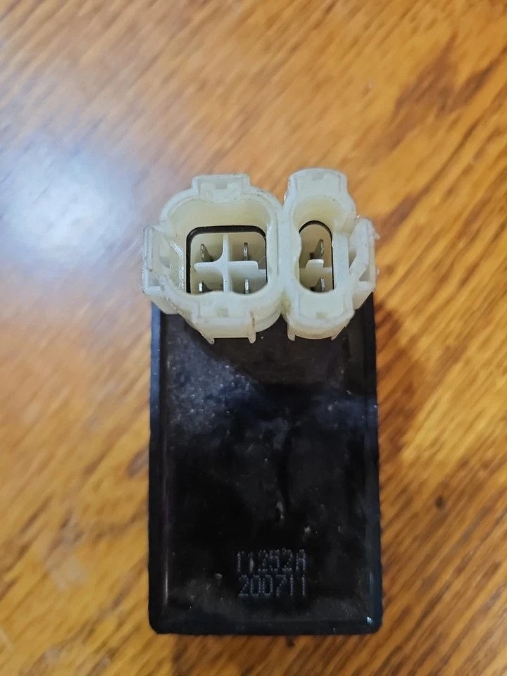 ZONKO CDI Box 4 Stroke 6 Pin PN 08-0111 NOS 1308-001-A19 50-150cc - Image 1 of 2