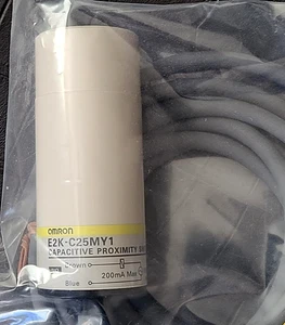 Omron E2K-C25MY1 Capacitive Proximity Switch New NOT BOX - Picture 1 of 4