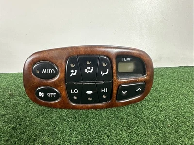 2001-2006 Toyota Sequoia Limited Rear Auto Climate Temperature Control OEM - Image 1 of 4