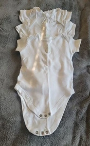 George Unisex Vests Age 12-18 Months - Picture 1 of 1