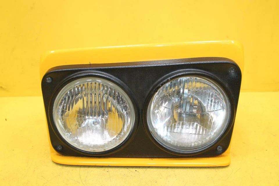 Lotus Esprit Headlight Lamp Right Off Side 1979  RHD  - Image 1 of 4