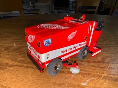 Danbury Como Nuevo NHL Detroit Red Wings 1/24 Diecast Zamboni—¡RARO!!! Foto 1 de 4