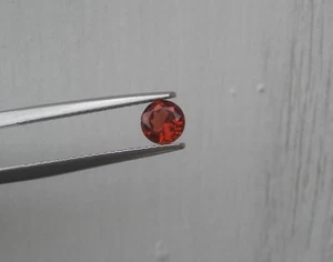 Garnet Round Loose Faceted Natural Gem 5mm - Picture 1 of 3