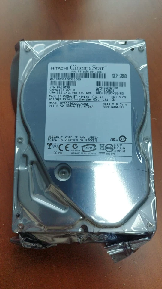 LOT DE 10 disque dur hitachi cinema star 320 gb sata 3.0 gb /s - Photo 1/3