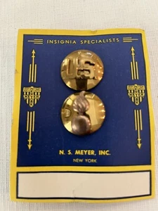 Vintage US Army  Dome Ordnance Collar Insignia New Old Stock Original Cardboard - Picture 1 of 3